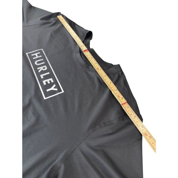 Hurley Mens Black Short Sleeve T-Shirt Size XXL UPF 50+ Made In Cambodia - Picture 9 of 11